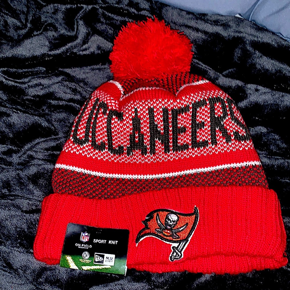 TAMPA BAY BUCCANEERS NFL 🏈 BEANIE HAT.
